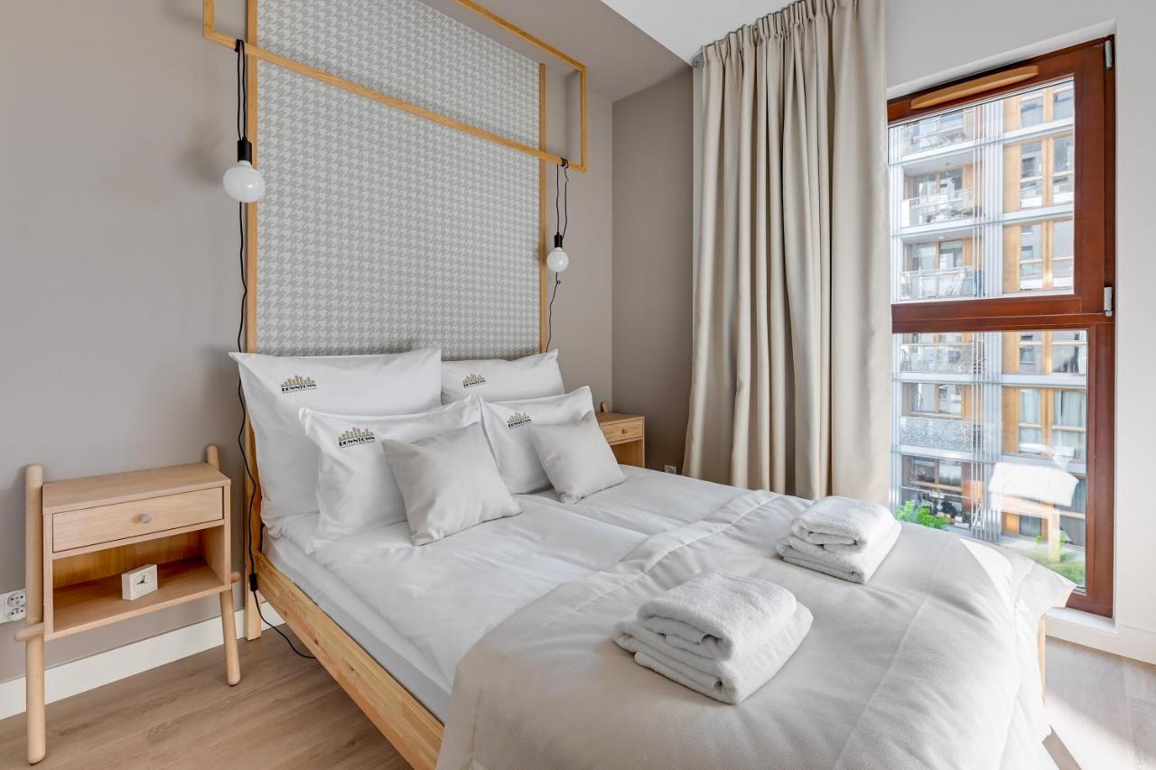 Aura III Apartments & Free Parking By Downtown Apartments Гданьск Экстерьер фото