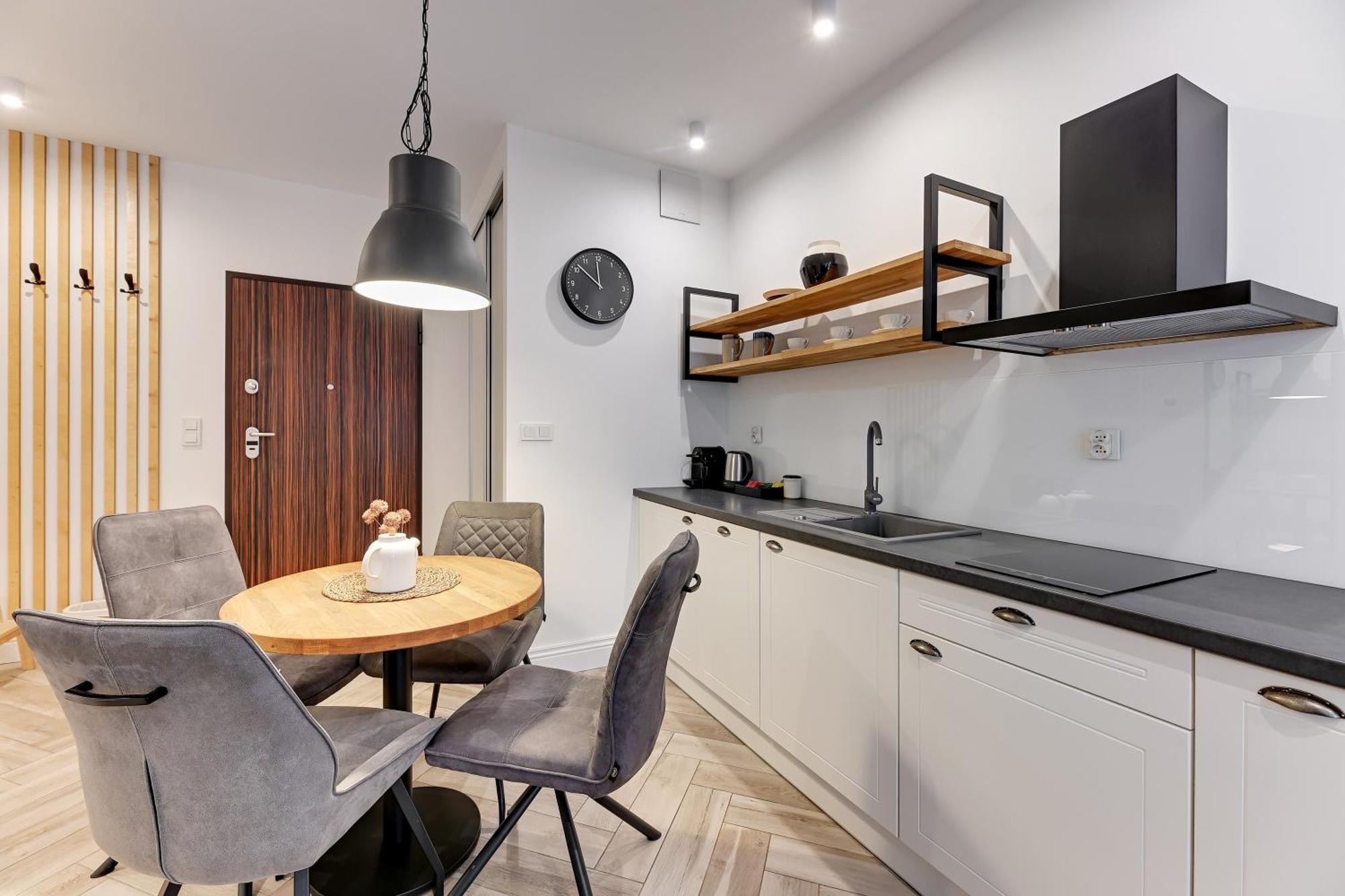 Aura III Apartments & Free Parking By Downtown Apartments Гданьск Номер фото