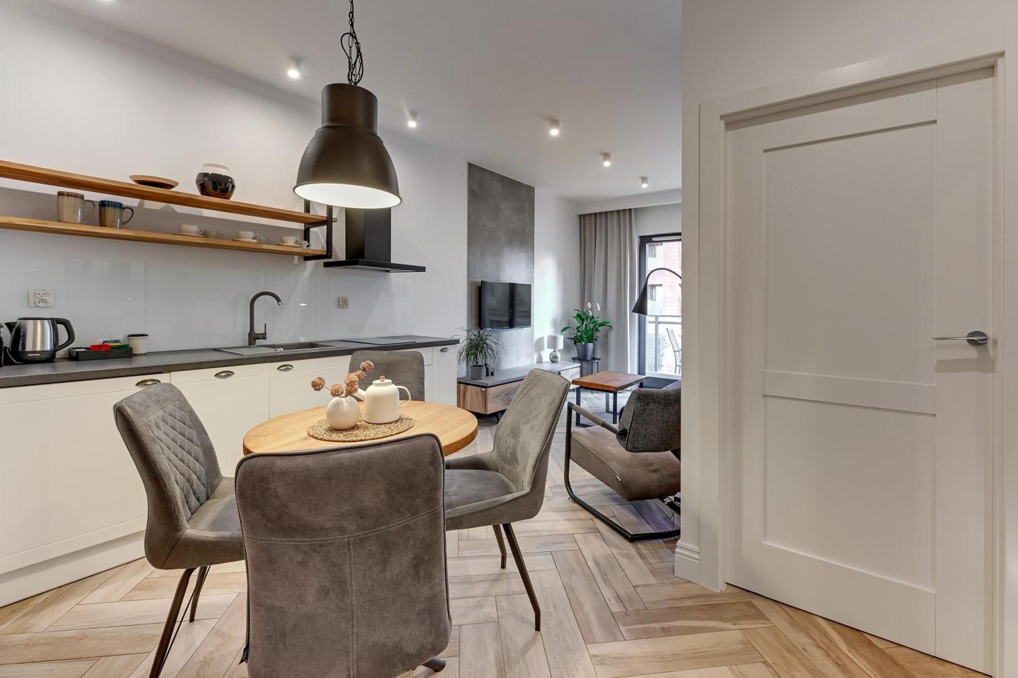 Aura III Apartments & Free Parking By Downtown Apartments Гданьск Номер фото