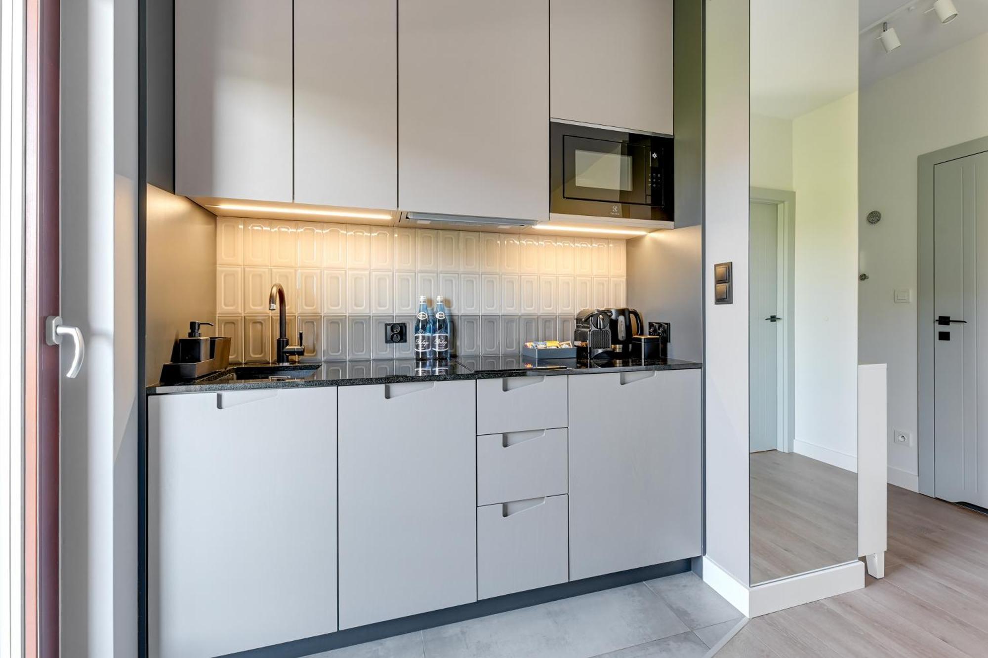 Aura III Apartments & Free Parking By Downtown Apartments Гданьск Номер фото